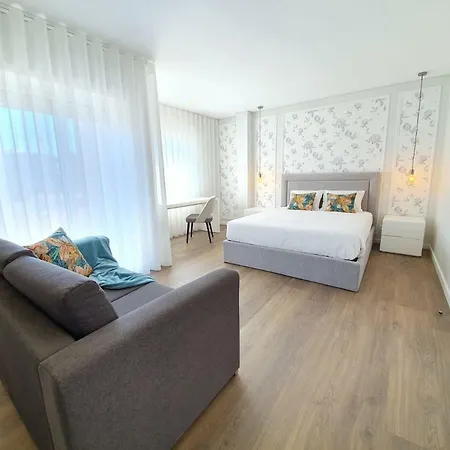 Flamingo House - Braga