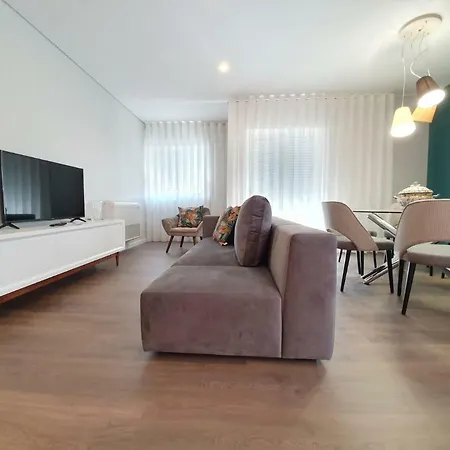Flamingo House - Braga